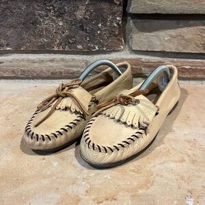 Minnetonka Leather Moccasin